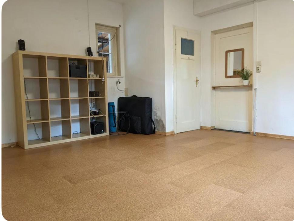 Apartment Wanderzimmer Schlafraum Mit Grundausstattung *